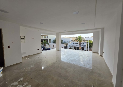 Local Commercial 100 m² (2 × 50 m²) à Oued Souhi - Bien immobilier à {"id":16,"country_id":219,"name":"NABEUL","slug":"nabeul"} - Image 3 - Agence General Immobilier - Agence Immobilière Agence General Immobilier
