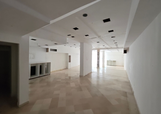 À Louer – Local Commercial 107 m² | Avenue Habib B - Bien immobilier à {"id":16,"country_id":219,"name":"NABEUL","slug":"nabeul"} - Image 4 - Agence General Immobilier - Agence Immobilière Agence General Immobilier